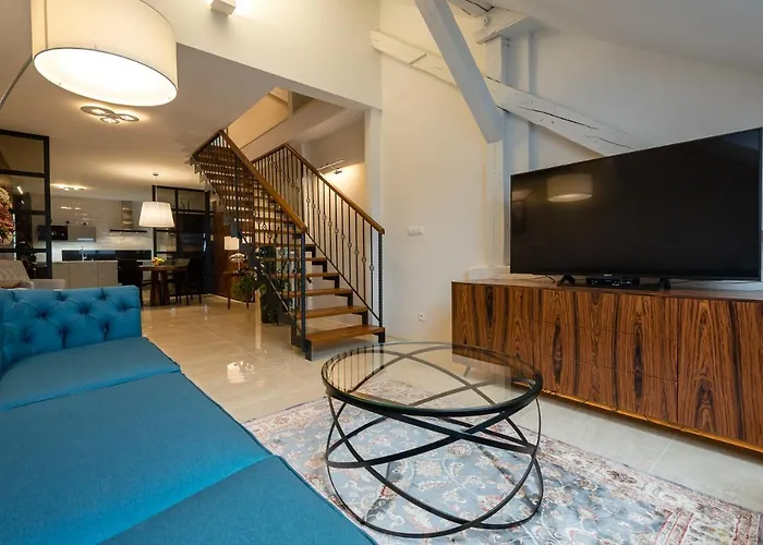 On The Main Street With Parking Old Town *