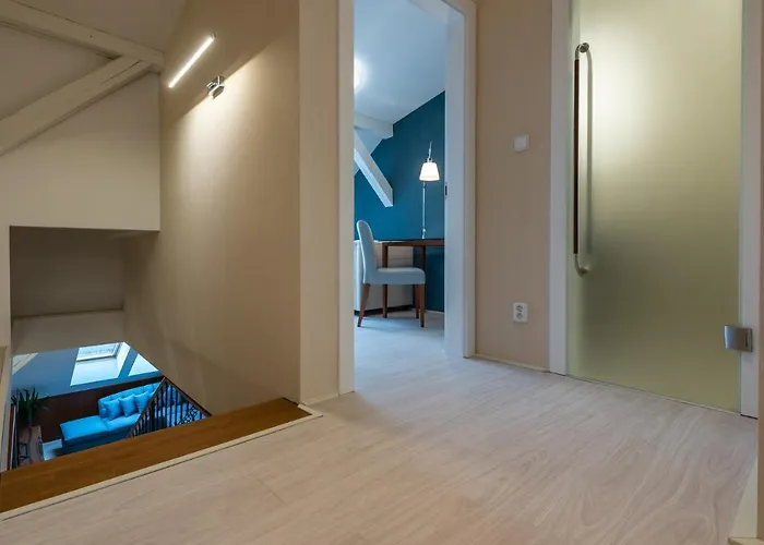 Apartamento On The Main Street With Parking Old Town